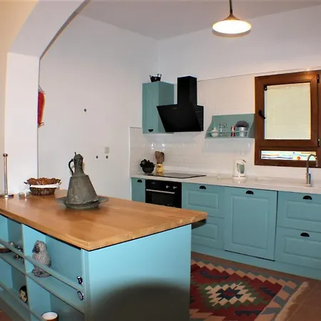 Mazi Villa *